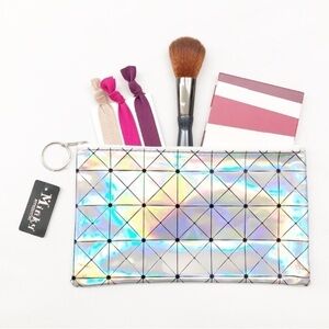 NEW Minky metallic white geometric makeup bag